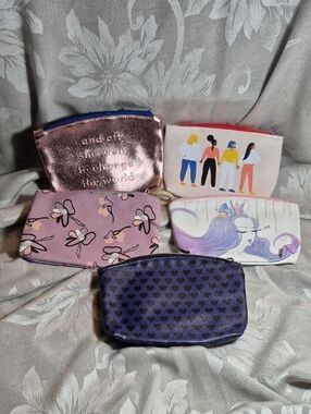 Ipsy Make-up Bags▪︎Set of Five